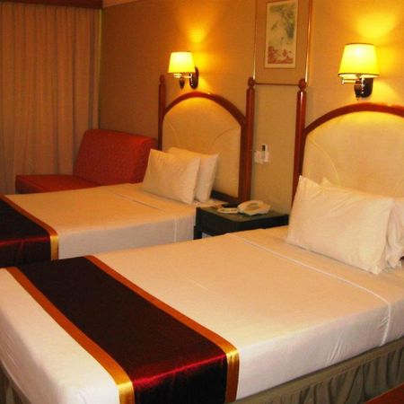 Silam Dynasty Hotel Lahad Datu Ngoại thất bức ảnh